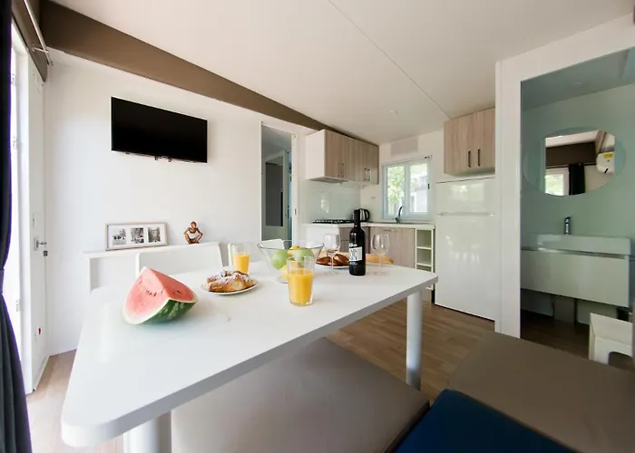 New In Village * Чезенатико