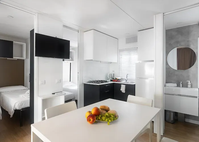 New In Village Кемпинг *