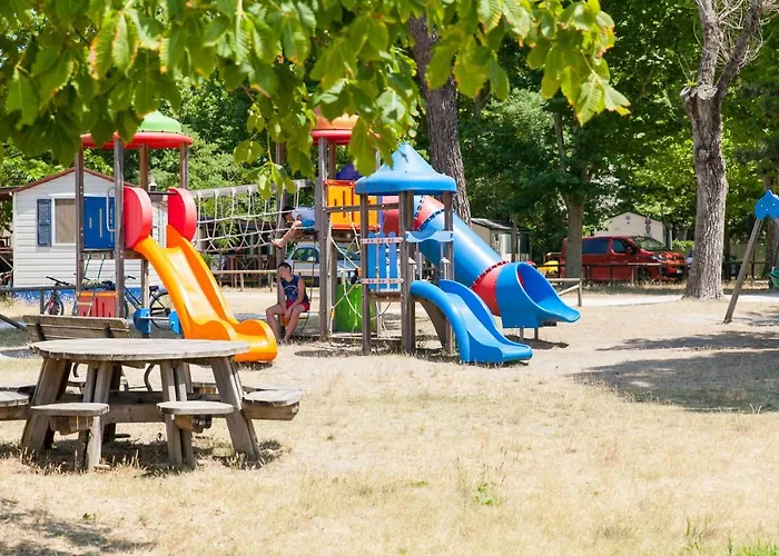 New In Village Чезенатико