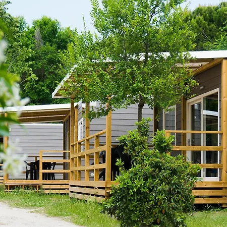 New In Village Campingplads