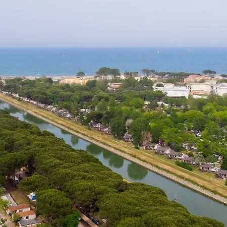 New In Village Campingplads *