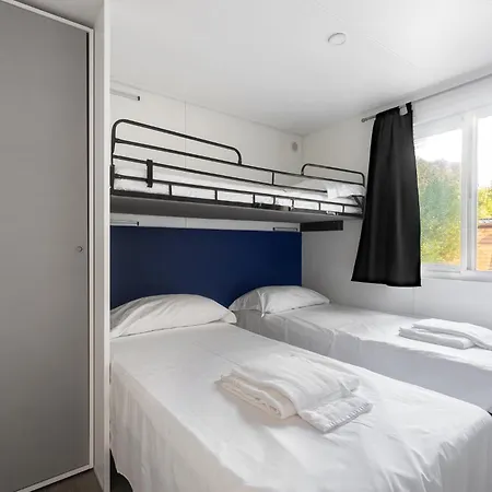 New In Village Campingplads