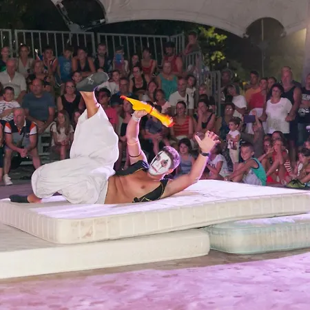 New In Village Campingplads