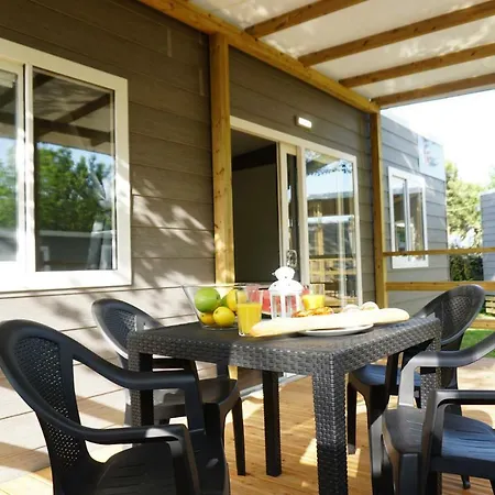 New In Village Campsite Cesenatico