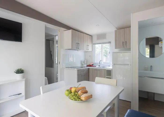 New In Village * Cesenatico