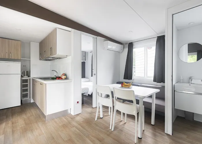 New In Village Parque de Campismo *